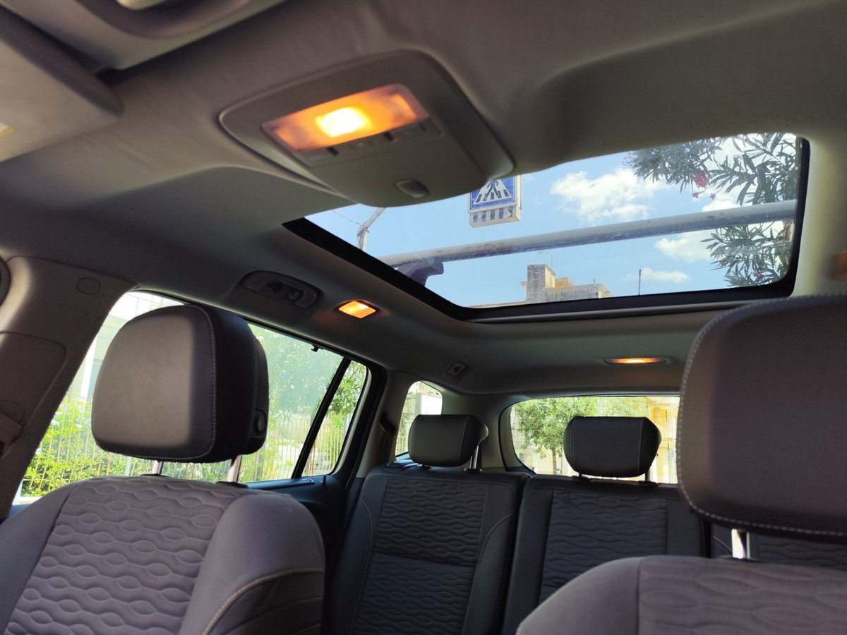 Opel Zafira Tourer 2.0 CDTi 130CV Cosmo (15)