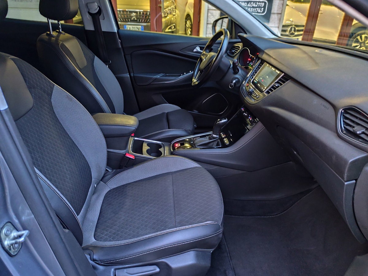 Opel Grandland X 1.5 diesel Ecotec Start&Stop Elegance (17)