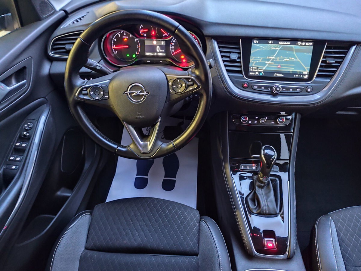 Opel Grandland X 1.5 diesel Ecotec Start&Stop Elegance (19)