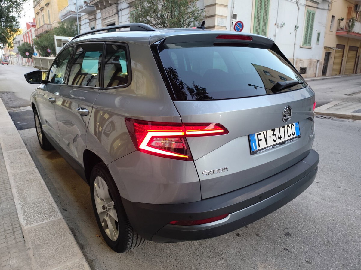 Skoda Karoq 1.6 TDI SCR DSG Scout (6)