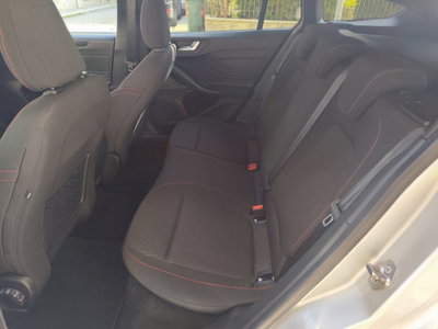 Ford Focus Station Wagon 1.5 EcoBlue 120 CV SW ST-Line (15)