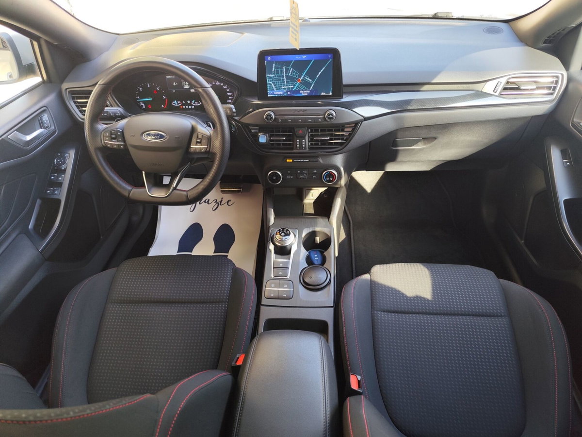 Ford Focus Station Wagon 1.5 EcoBlue 120 CV automatico SW ST-Line (16)