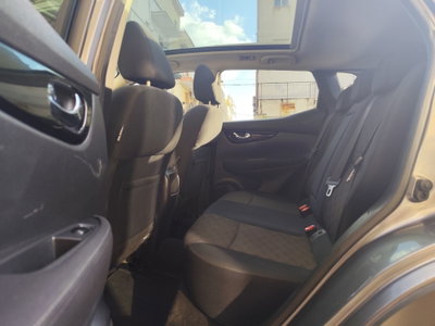 Nissan Qashqai 1.5 dCi N-Connecta (15)