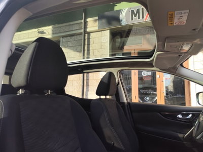Nissan Qashqai 1.5 dCi N-Connecta (18)