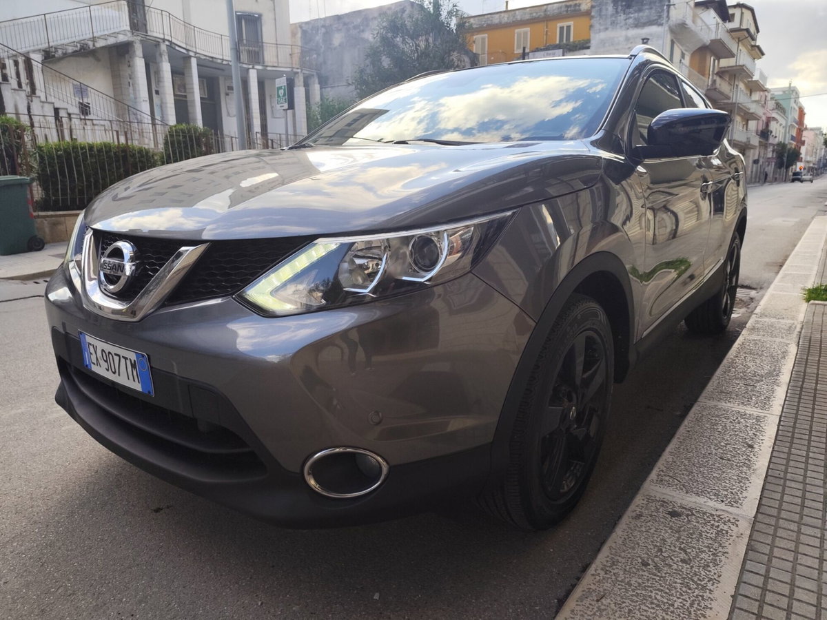 Nissan Qashqai 1.5 dCi N-Connecta (3)