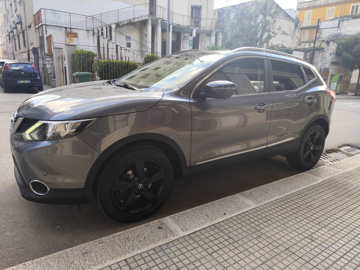 Nissan Qashqai 1.5 dCi N-Connecta (4)