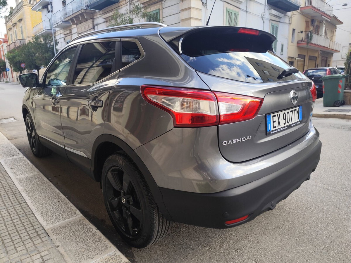 Nissan Qashqai 1.5 dCi N-Connecta (6)