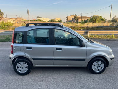Fiat Panda 1.2 Emotion (4)