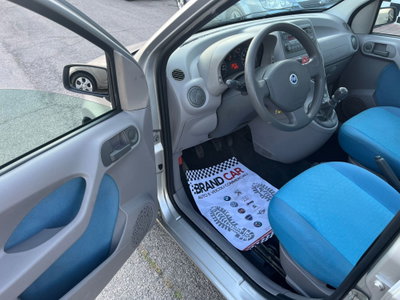 Fiat Panda 1.2 Emotion (9)