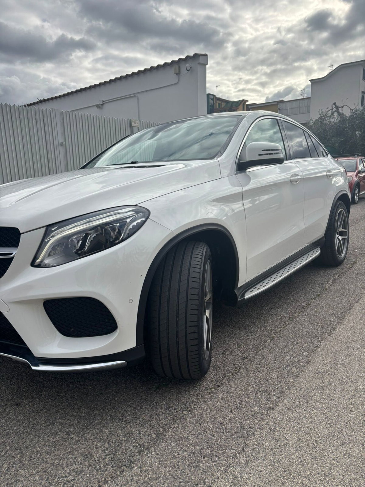 Mercedes-Benz GLE Coupé 350 d 4Matic Coupé Premium Plus (2)