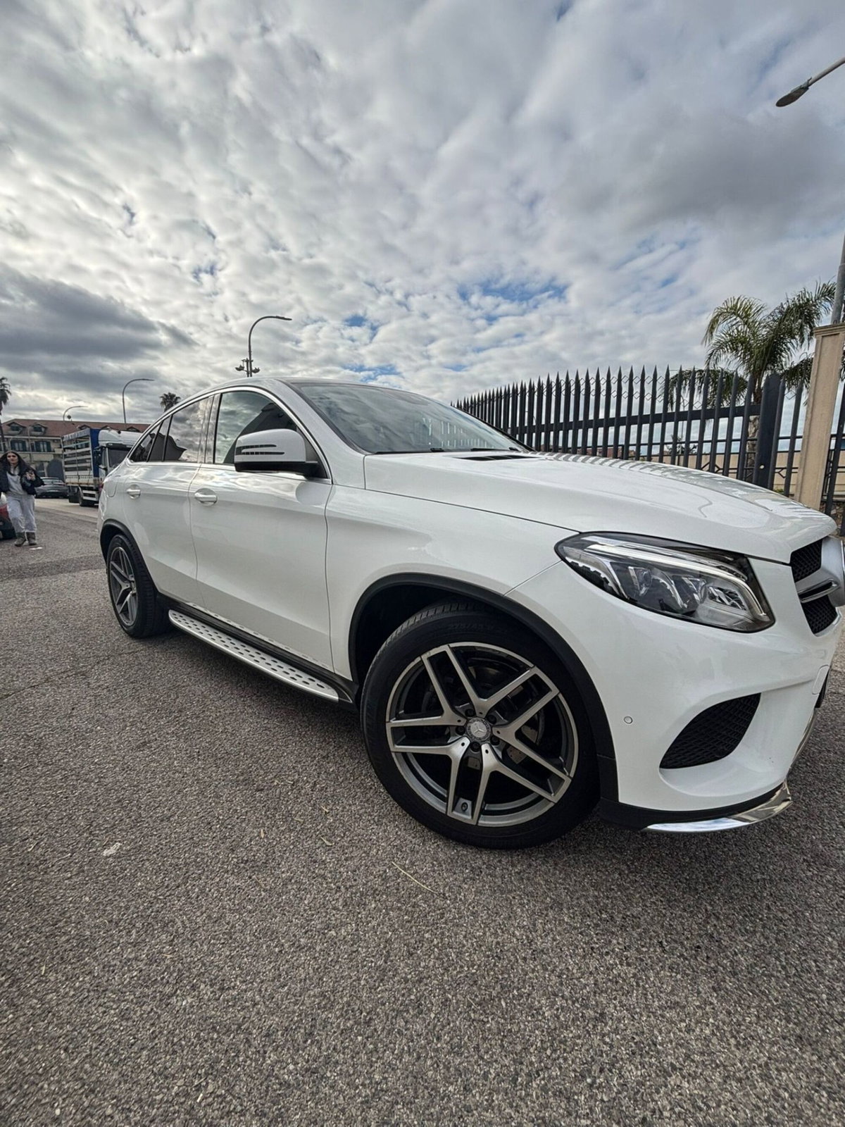 Mercedes-Benz GLE Coupé 350 d 4Matic Coupé Premium Plus (8)