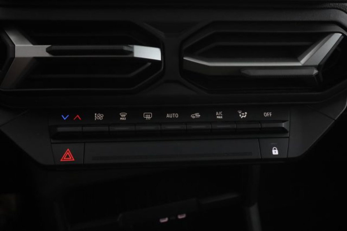 Dacia Duster 1.6 hybrid Journey 140cv (13)