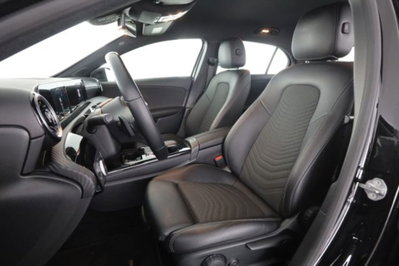 Mercedes-Benz Classe A 180 d Automatic Business (2)