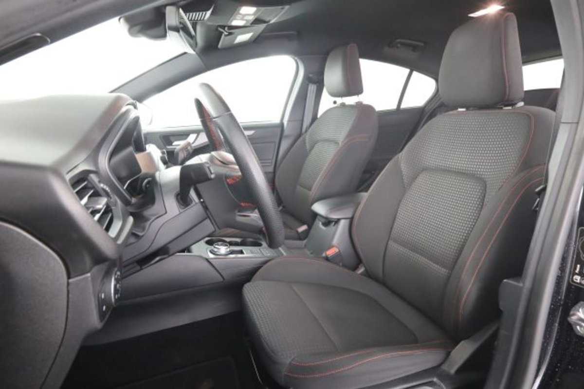 Ford Focus 1.5 EcoBlue 120 CV automatico 5p. ST-Line X (2)