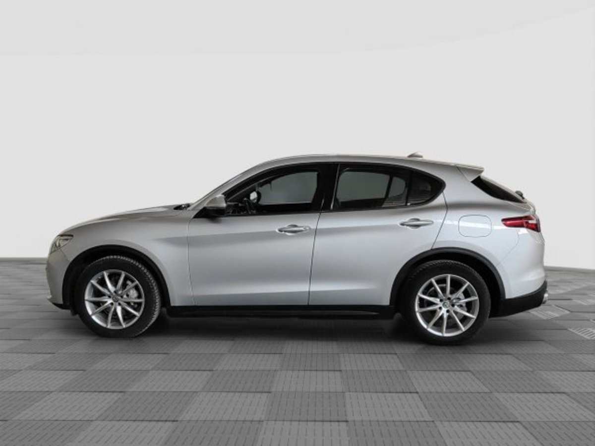 Alfa Romeo Stelvio Stelvio 2.2 Turbodiesel 190 CV AT8 Q4 Executive (2)