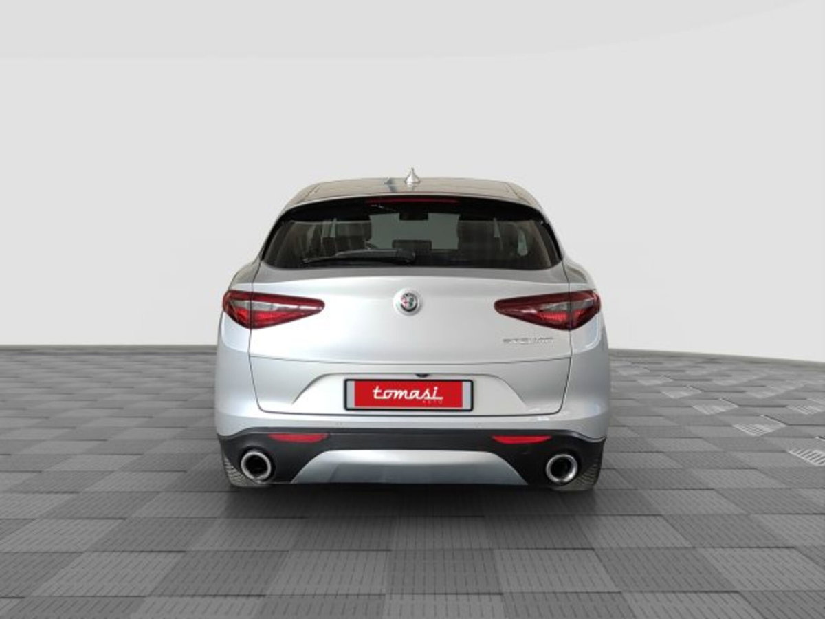 Alfa Romeo Stelvio Stelvio 2.2 Turbodiesel 190 CV AT8 Q4 Executive (4)