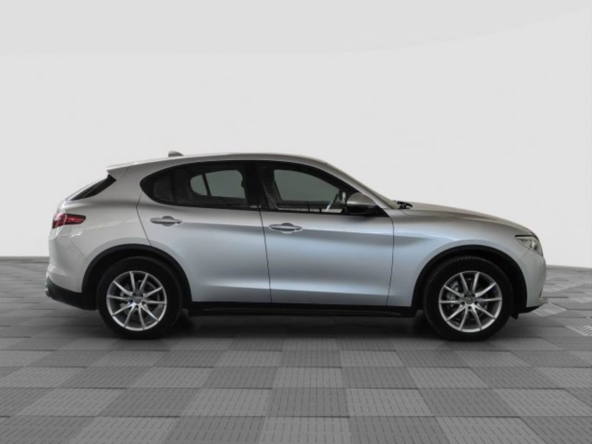 Alfa Romeo Stelvio Stelvio 2.2 Turbodiesel 190 CV AT8 Q4 Executive (6)