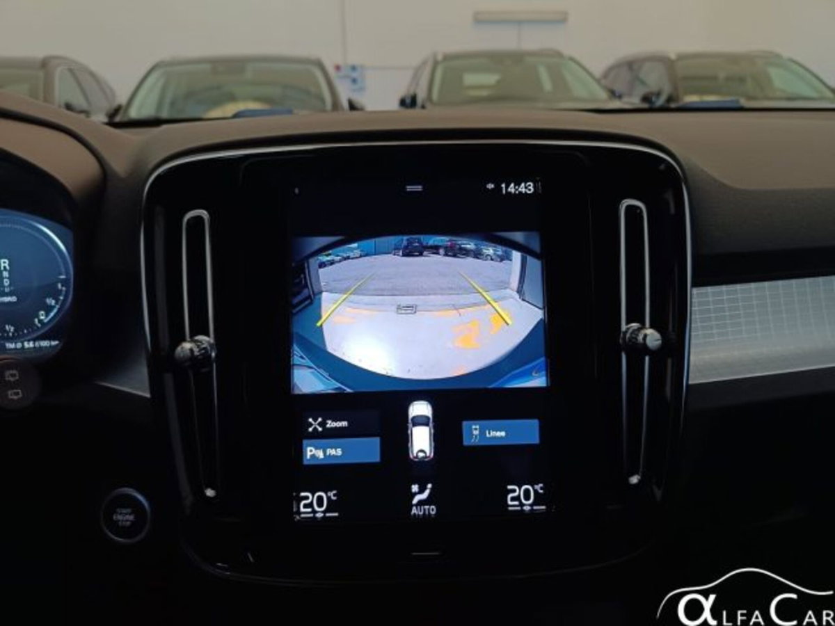 Volvo XC40 T5 Recharge Plug-in Hybrid Inscription Expression (11)