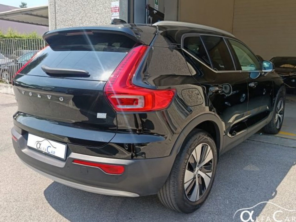 Volvo XC40 T5 Recharge Plug-in Hybrid Inscription Expression (2)