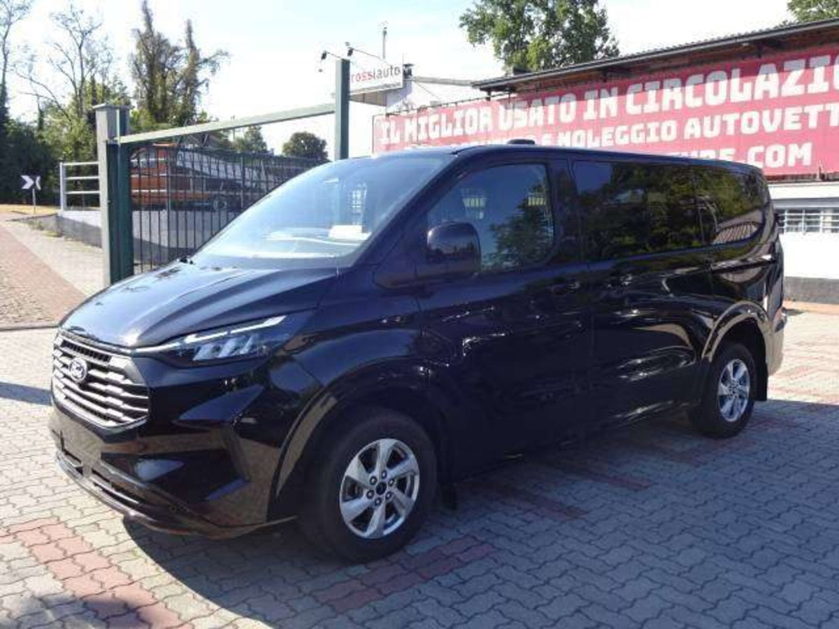 Ford Transit Custom  transit custom V710 320 2.0 ecoblue 136cv combi M1 Trail L2H1 AWD A8