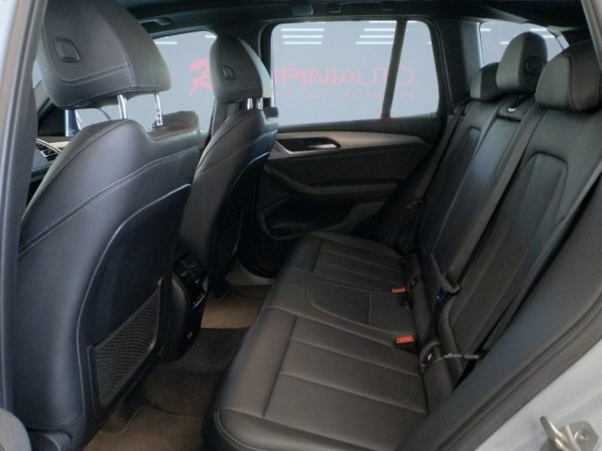 BMW X3 xDrive30d 249CV 48V Msport (18)