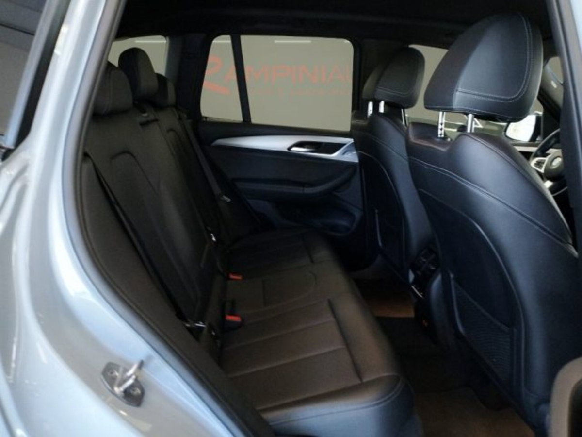 BMW X3 xDrive30d 249CV 48V Msport (19)
