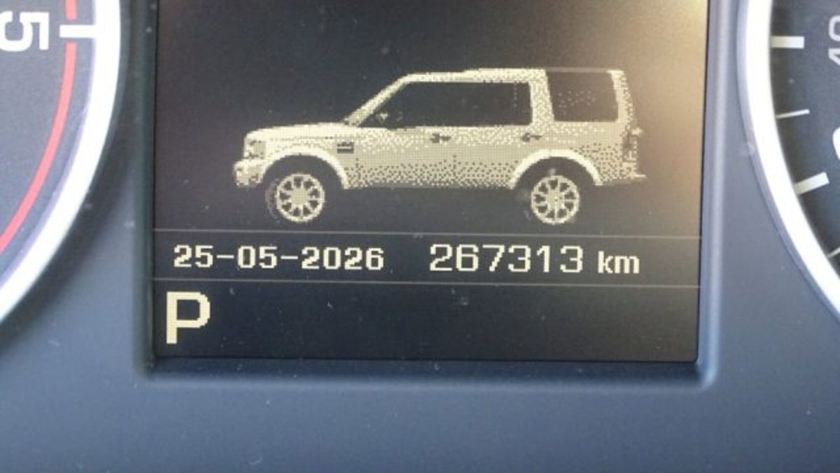 Land Rover Discovery 4 3.0 TDV6 211CV Base (16)