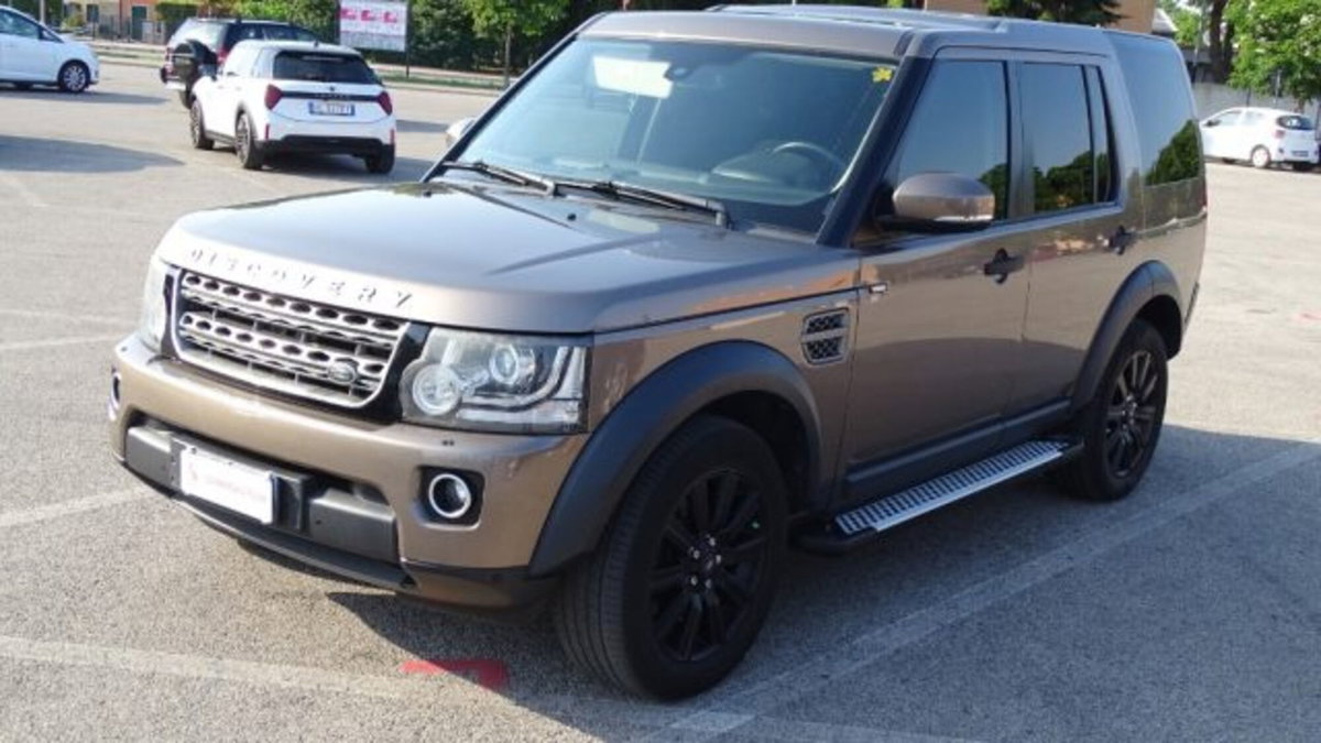 Land Rover Discovery 4 3.0 TDV6 211CV Base (3)
