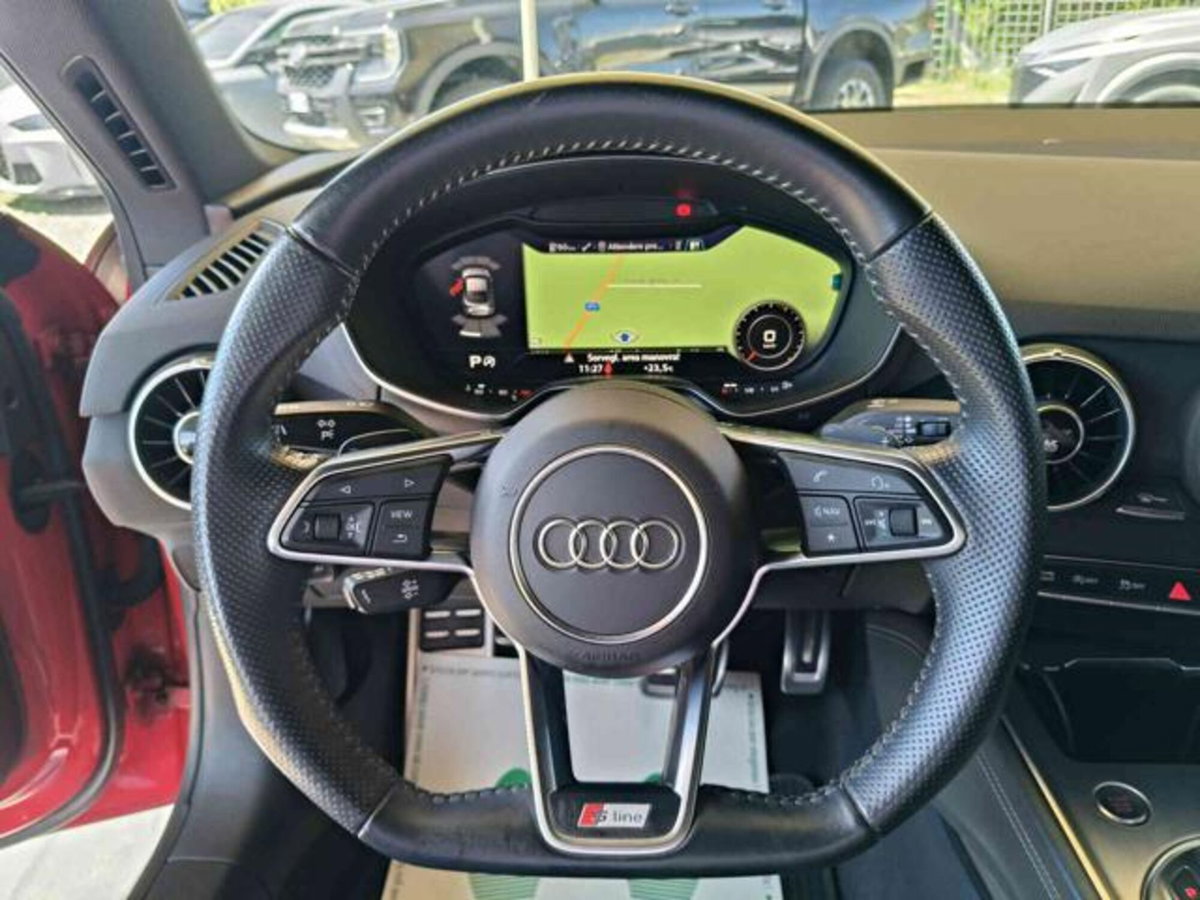 Audi TT Coupé 2.0 TFSI quattro S tronic S line (12)