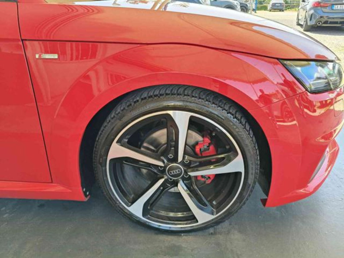 Audi TT Coupé 2.0 TFSI quattro S tronic S line (14)
