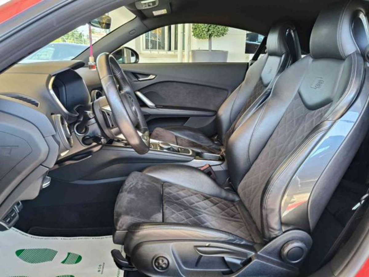 Audi TT Coupé 2.0 TFSI quattro S tronic S line (8)