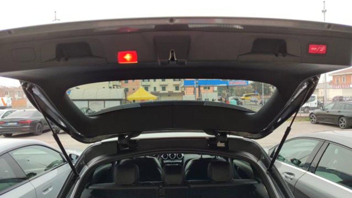 Mercedes-Benz GLC SUV 250 d 4Matic Sport (15)