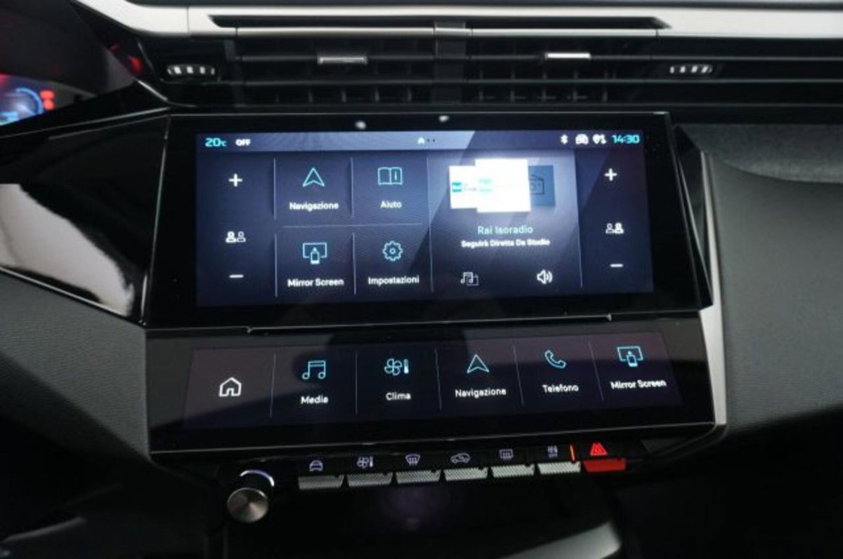 Peugeot 408 1.2 hybrid Allure 136cv e-dsc6 (14)