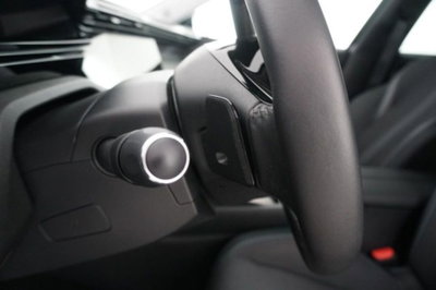 Peugeot 408 1.2 hybrid Allure 136cv e-dsc6 (20)