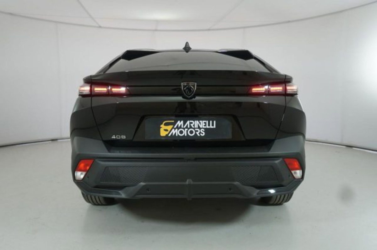 Peugeot 408 1.2 hybrid Allure 136cv e-dsc6 (5)