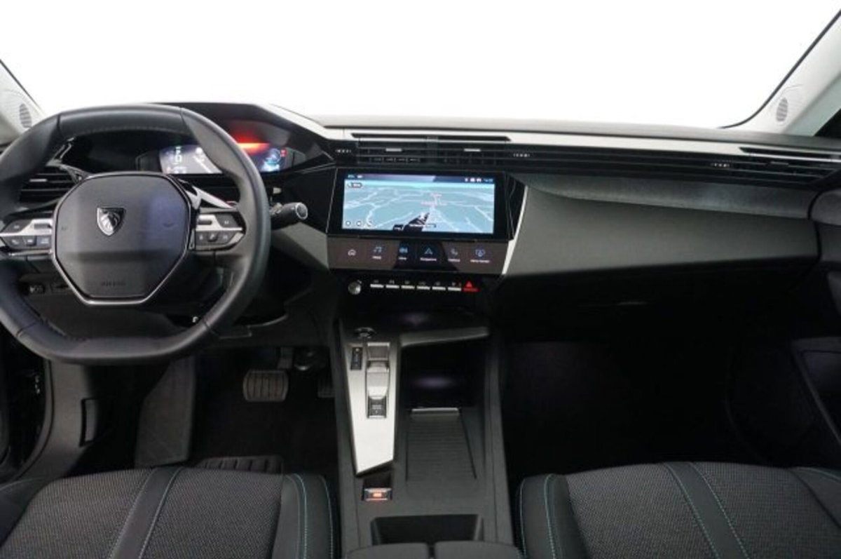 Peugeot 408 1.2 hybrid Allure 136cv e-dsc6 (9)