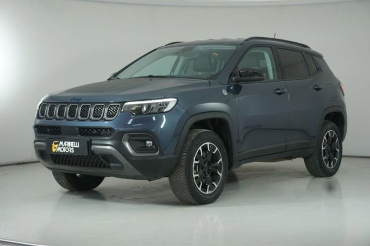 Jeep Compass 1.3 T4 240CV PHEV AT6 4xe Trailhawk (16)