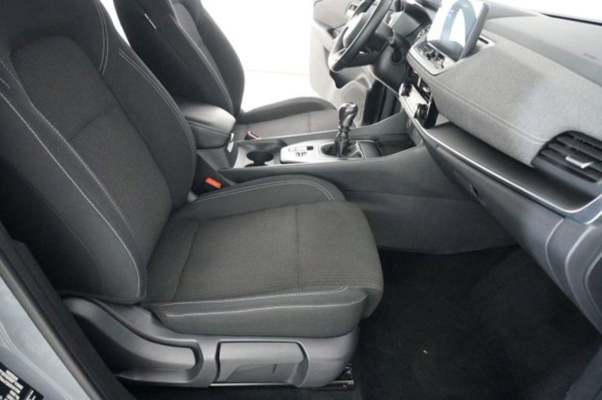 Nissan Qashqai 1.3 mhev Acenta 2wd 140cv (10)