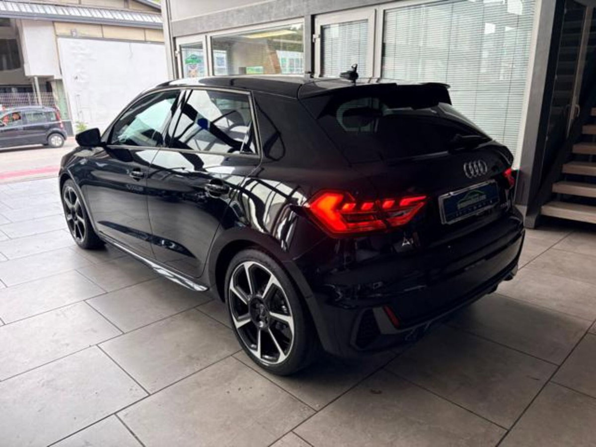 Audi A1 Sportback 30 1.0 tfsi S Line Edition 116cv s-tronic (7)