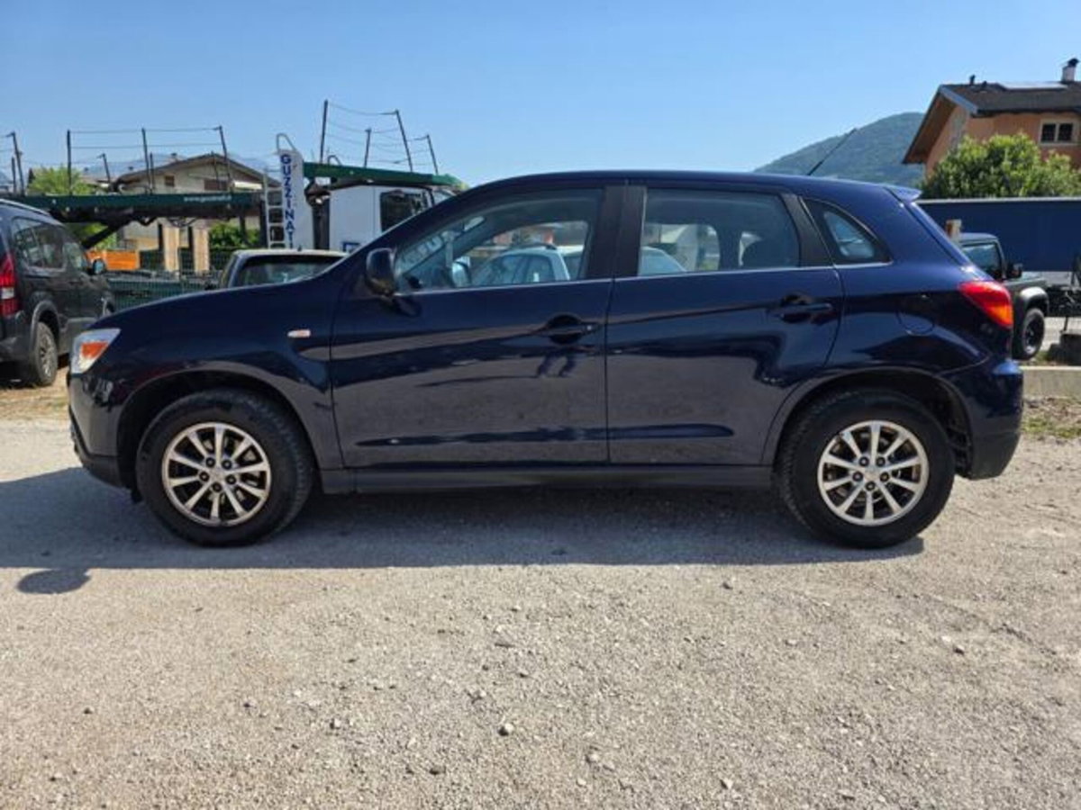 Mitsubishi ASX 1.8 DI-D 150 CV 4WD Invite (3)