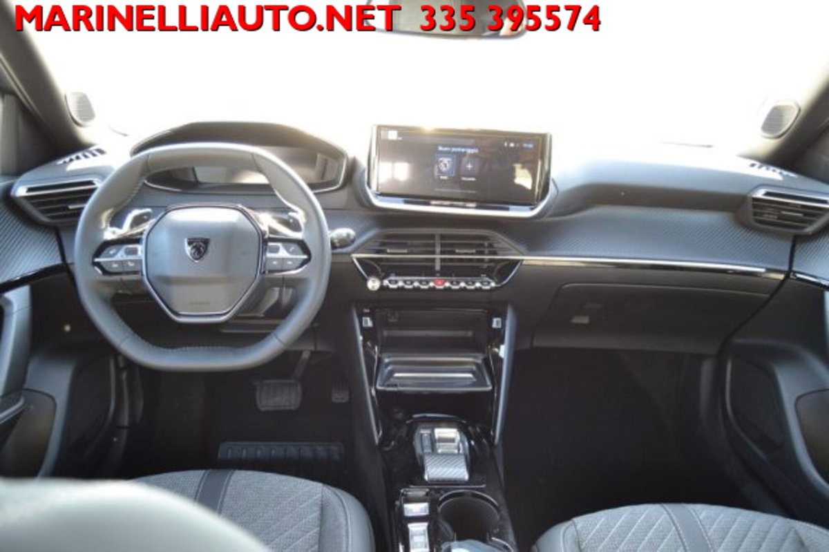 Peugeot 2008 50 kWh Allure (15)