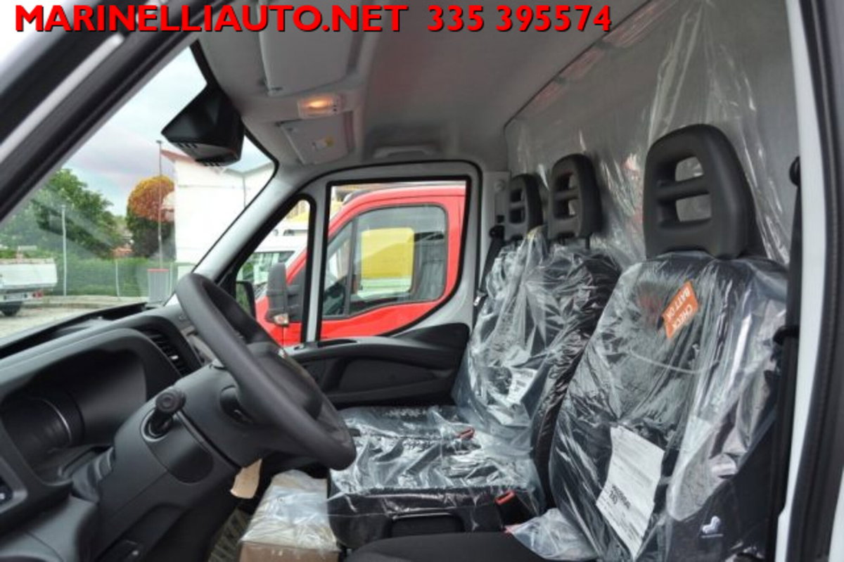 Iveco Daily Furgone 35S14V 2.3 HPT PLM-TA Furgone (17)