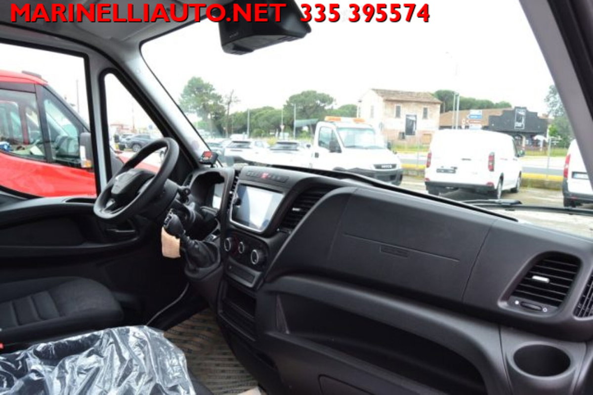 Iveco Daily Furgone 35S14V 2.3 HPT PLM-TA Furgone (18)