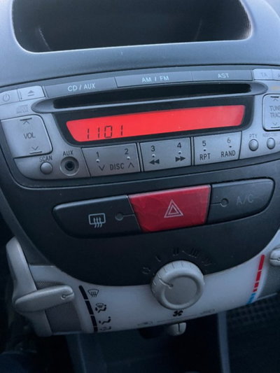 Peugeot 107 68CV 3p. Desir (6)