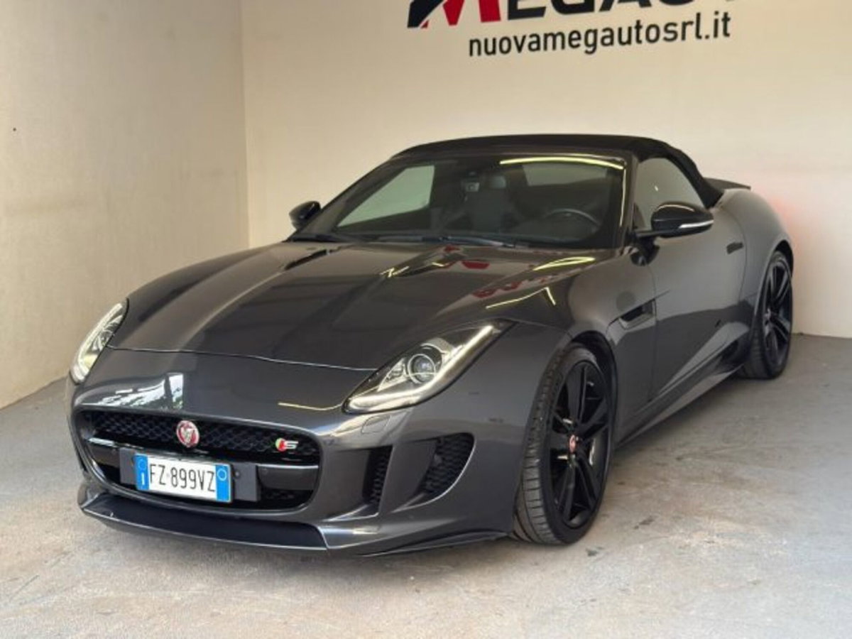 Jaguar F-Type Cabrio 3.0 V6 aut. Convertibile S (12)
