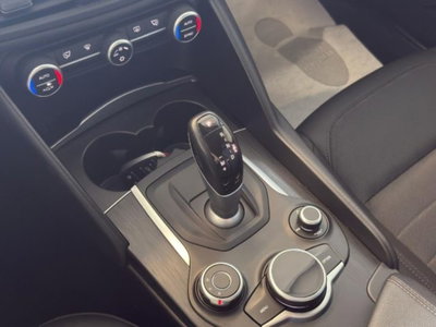 Alfa Romeo Giulia 2.2 Turbodiesel 150 CV AT8 Super (12)