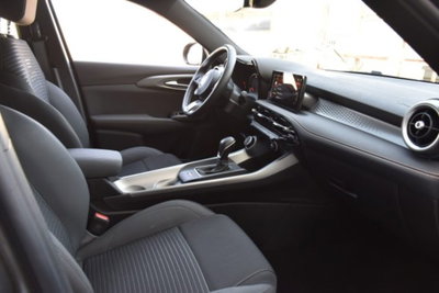 Alfa Romeo Tonale 1.6 Sprint 130cv tct6 (19)