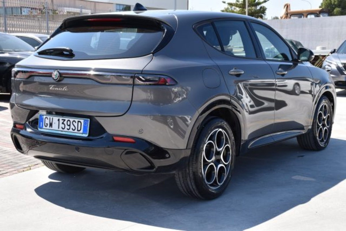 Alfa Romeo Tonale 1.6 Sprint 130cv tct6 (4)