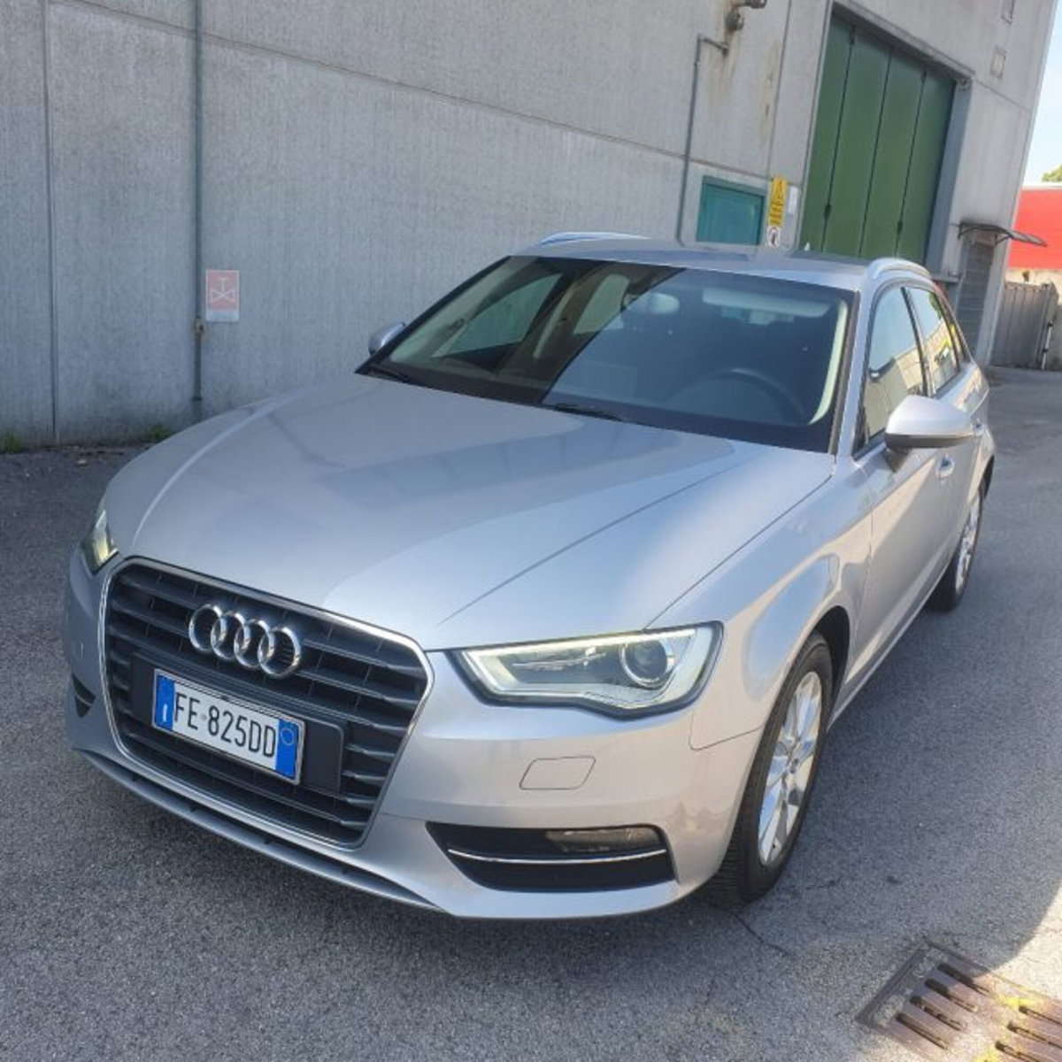 Audi A3 Sportback 1.6 TDI ultra Attraction (3)