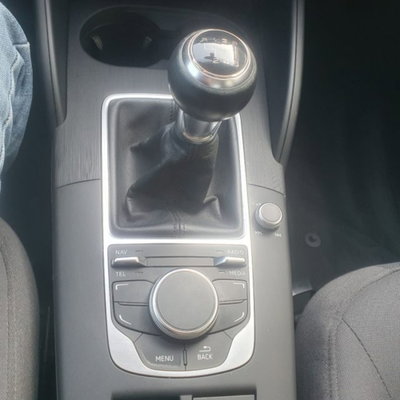 Audi A3 Sportback 1.6 TDI ultra Attraction (8)